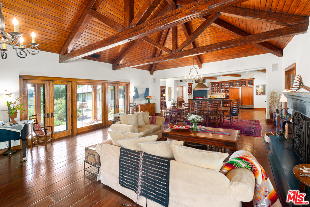 2662 Santa Maria Road Topanga, CA 90290 - Photo 10 of 53