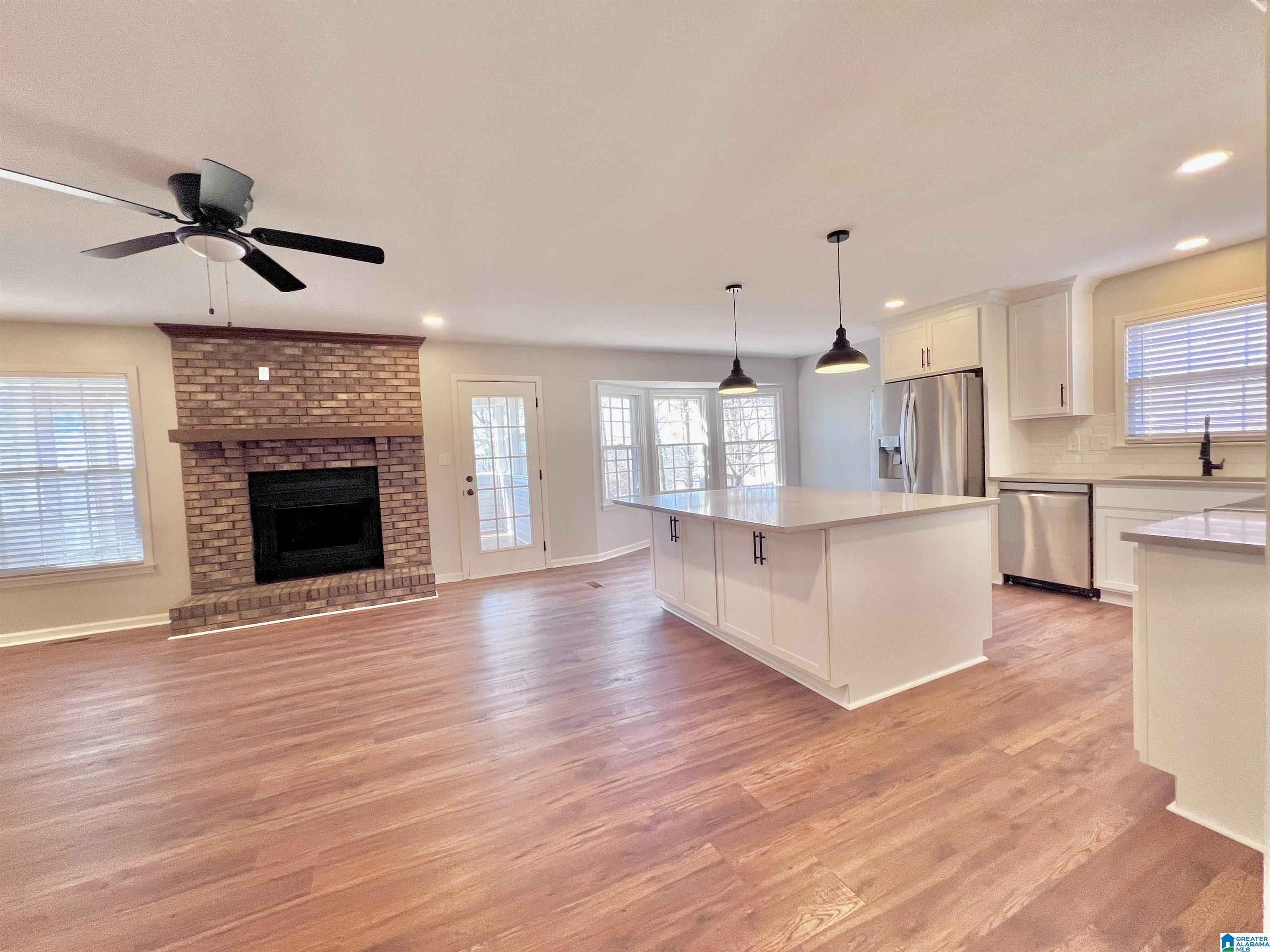 1509 Sequoia Trail Alabaster, AL 35007 - Photo 5 of 28