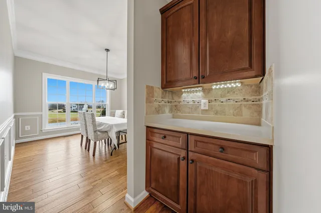 $1,049,900 | 36483 Winding Oak Place, Purcellville, VA 20132