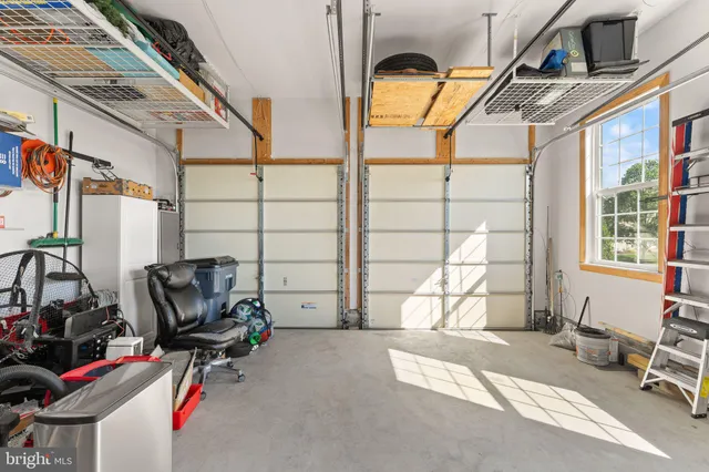 $1,095,000 | 36483 Winding Oak Place, Purcellville, VA 20132