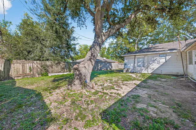 $225,000 | 14205 Stoneshire Street, Houston, TX 77060