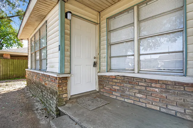 $225,000 | 14205 Stoneshire Street, Houston, TX 77060