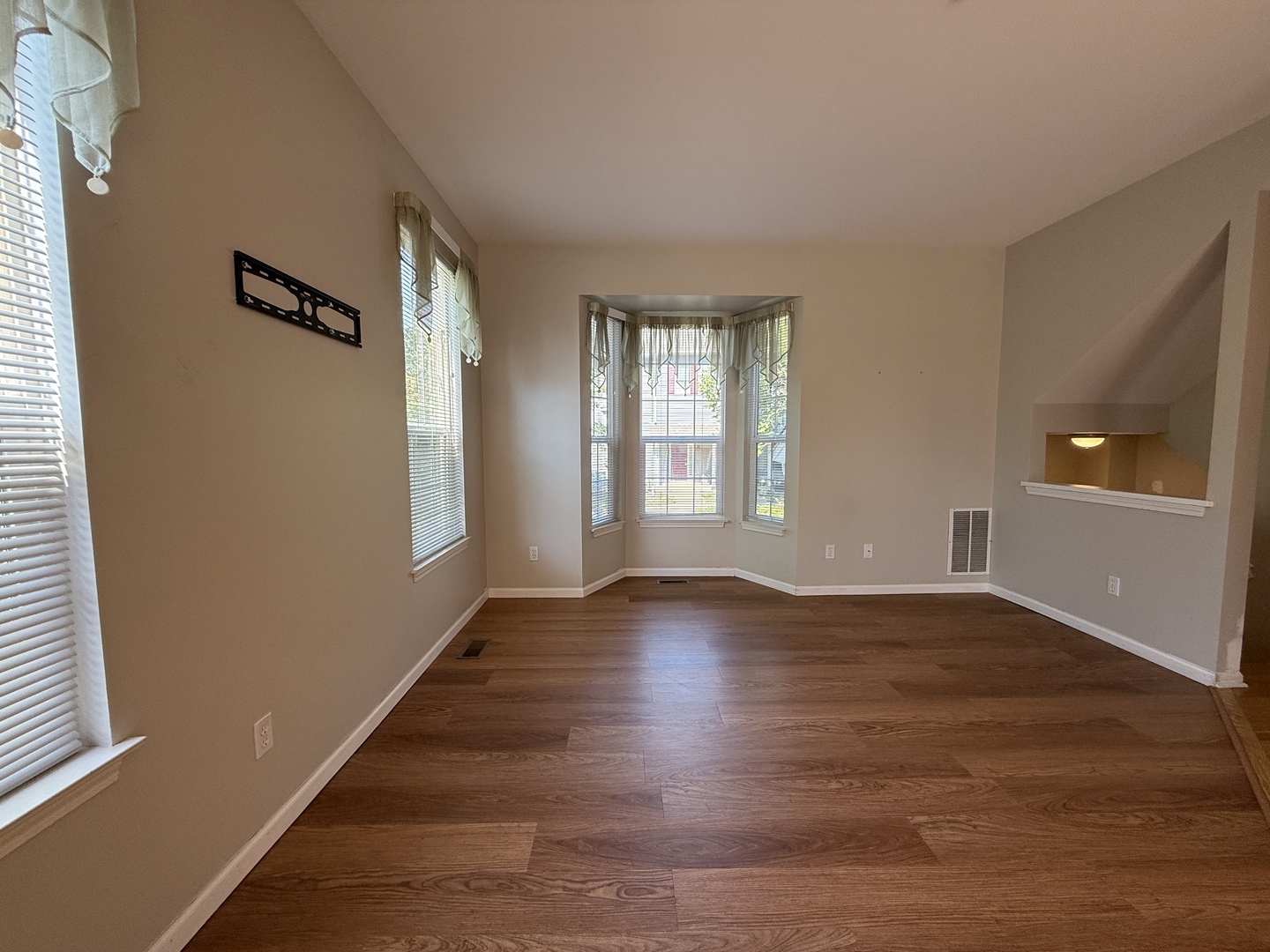 1315 Chestnut Lane Yorkville, IL 60560 - Photo 7 of 17