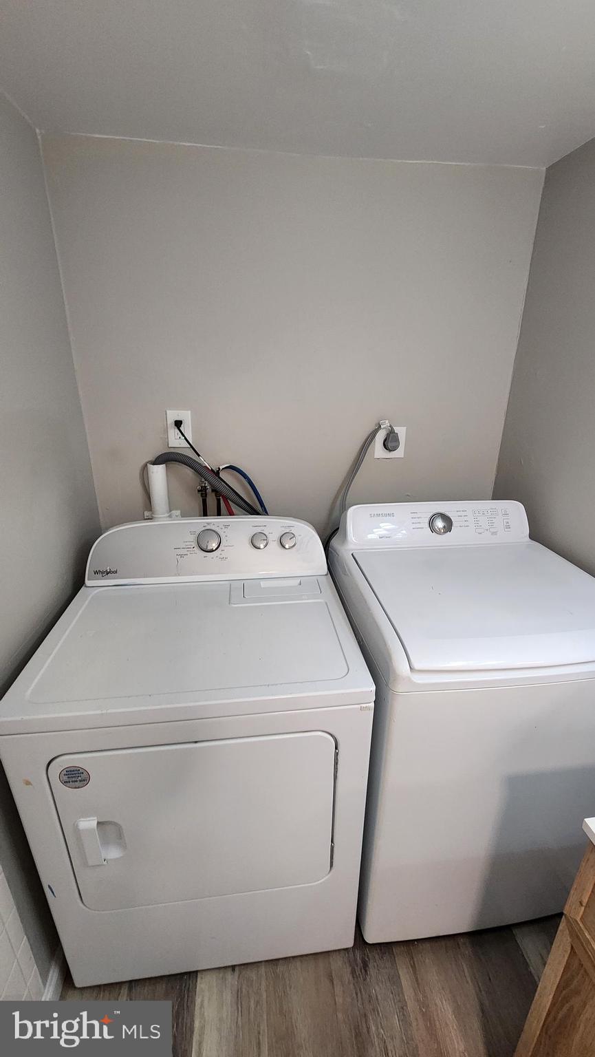 617 Lower Mill Road Pittsgrove, NJ 08318 - Photo 12 of 12 a utility room with dryer and washer