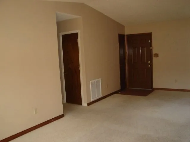 $2,295 | 6745 Alan-A-Dale Trail, Unit 9, Tallahassee, FL 32309