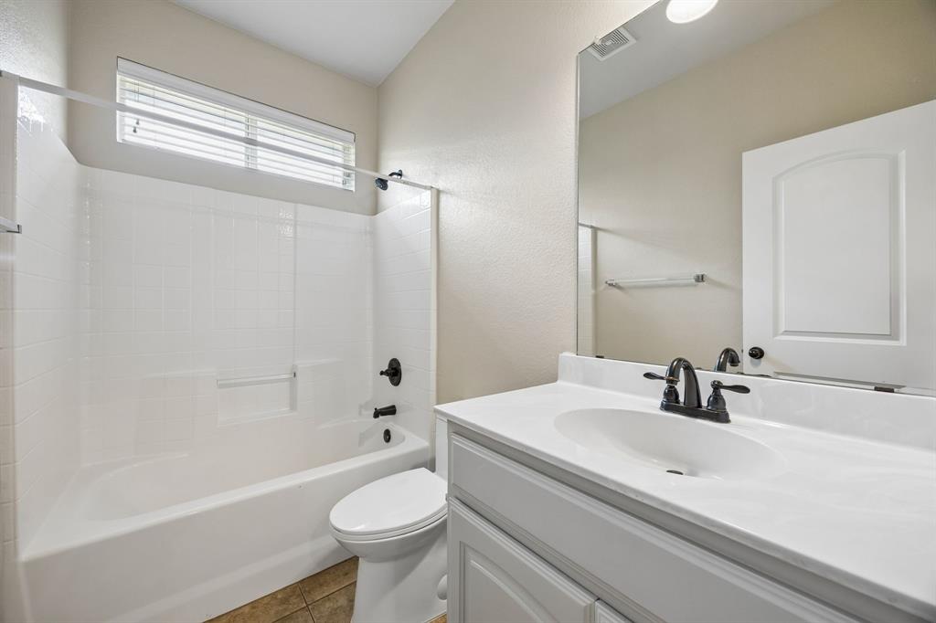 425 Corriente Trail Azle, TX 76020 - Photo 23 of 29