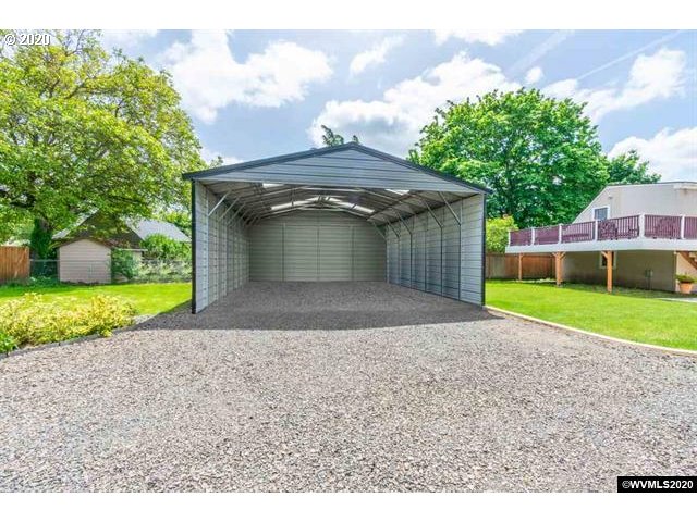 255 Cleveland Street Lebanon, OR 97355 - Photo 22 of 32 Gallery Image 22