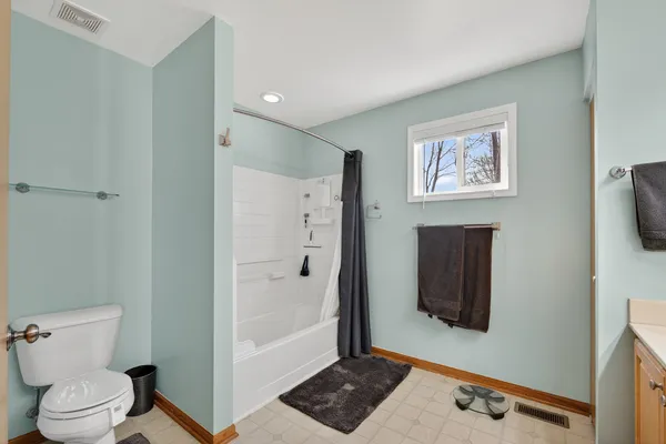 $375,000 | 3504 Boyer Lane, Plano, IL 60545