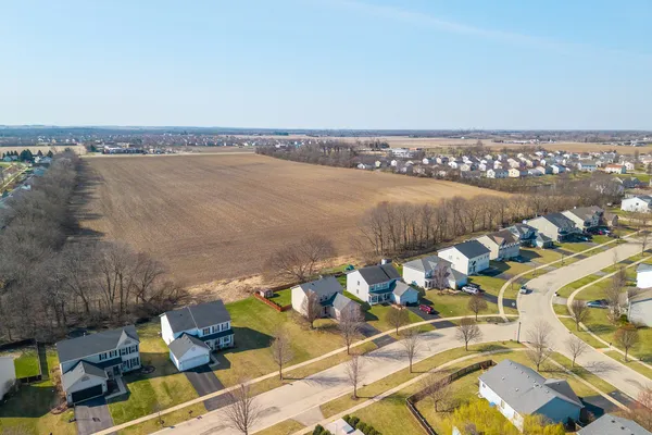 $375,000 | 3504 Boyer Lane, Plano, IL 60545