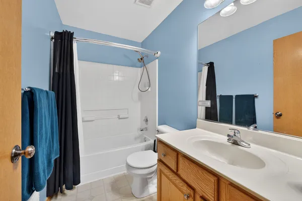 $375,000 | 3504 Boyer Lane, Plano, IL 60545