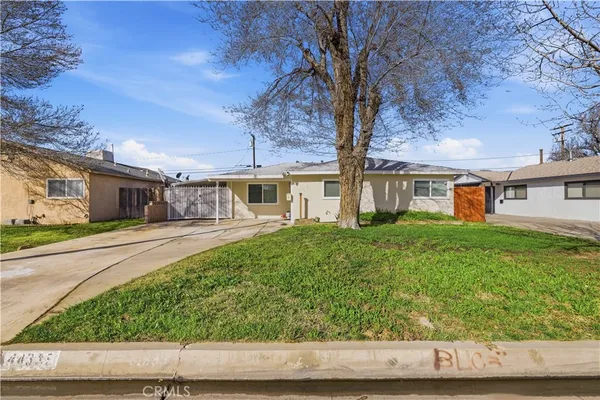 $414,900 | 44335 Glenraven Road, Lancaster, CA 93535