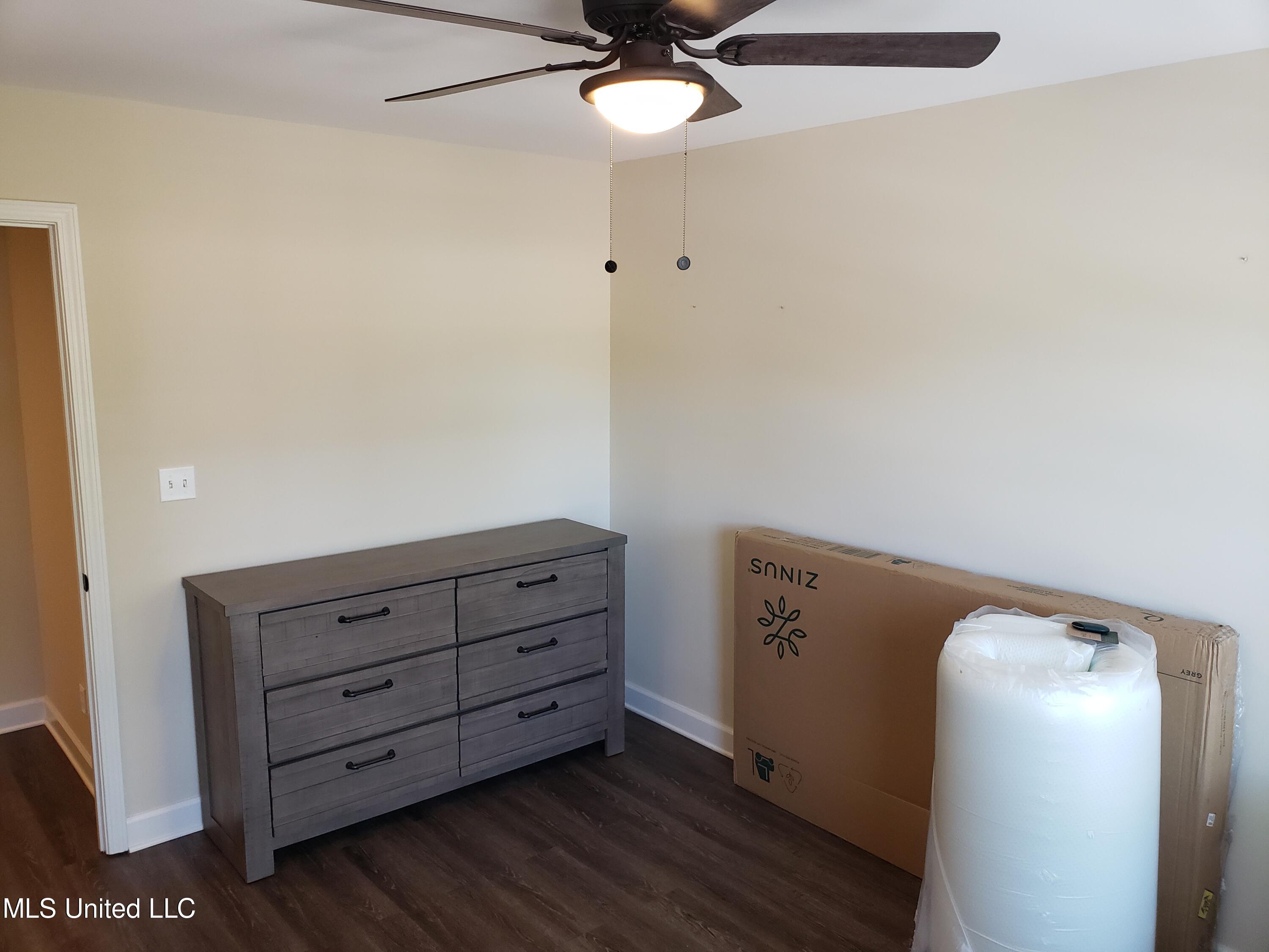 69 East Valley Street Hernando, MS 38632 - Photo 29 of 55 Bedroom #2