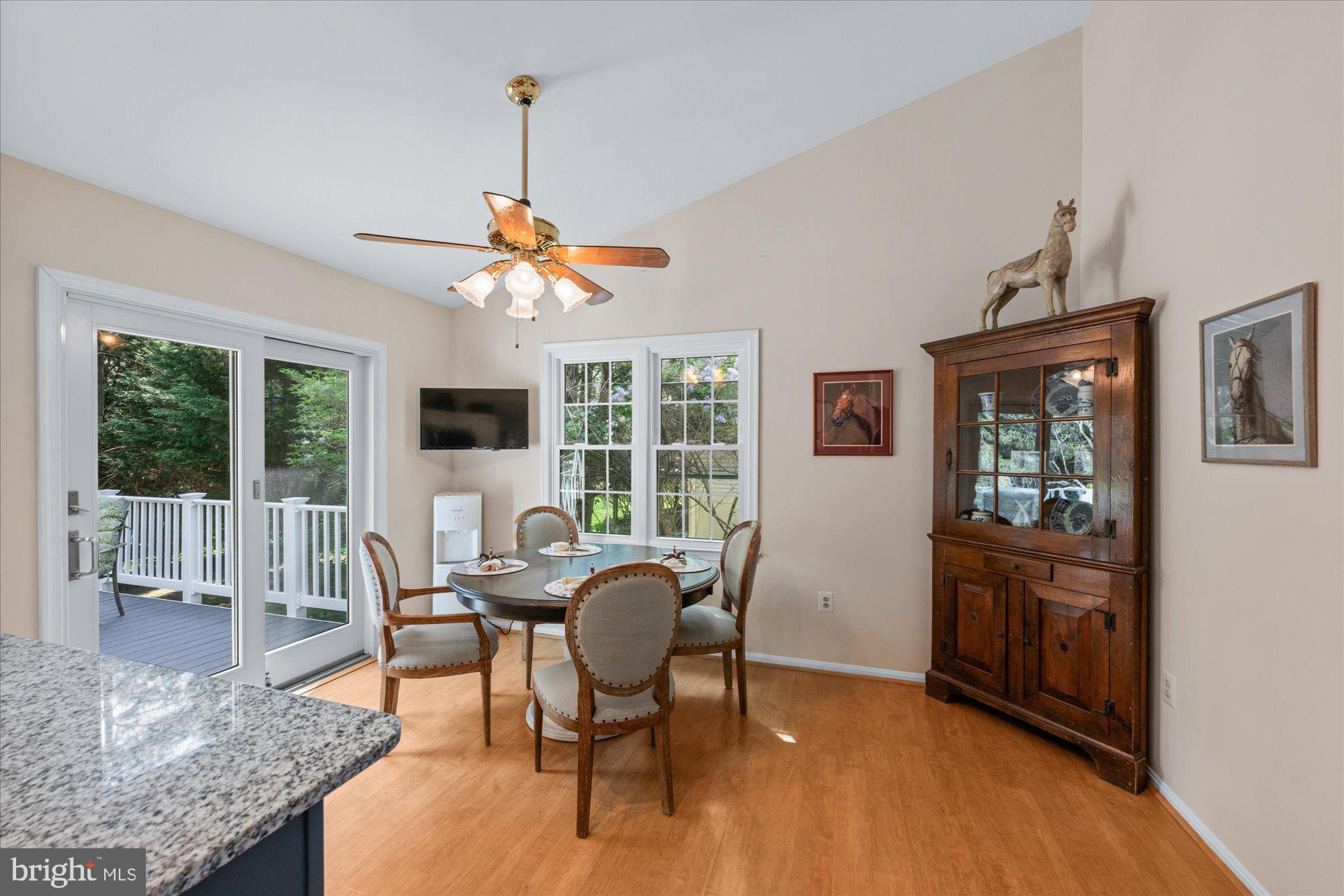 16113 Orchard Grove Road Gaithersburg, MD 20878 - Photo 13 of 31