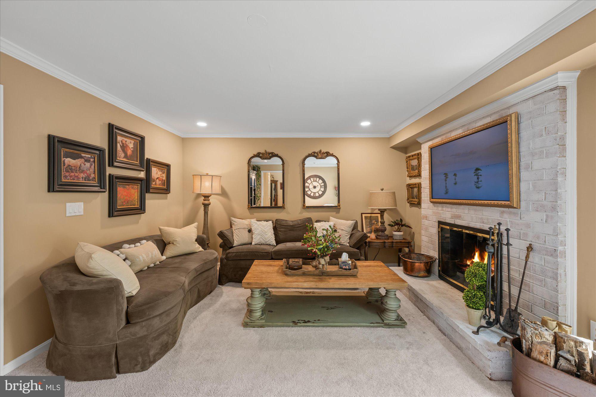 16113 Orchard Grove Road Gaithersburg, MD 20878 - Photo 8 of 31