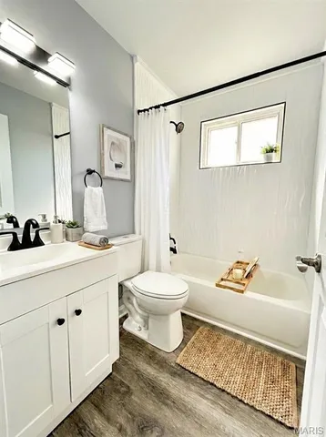 $185,000 | 670 Starlet Drive, Florissant, MO 63031