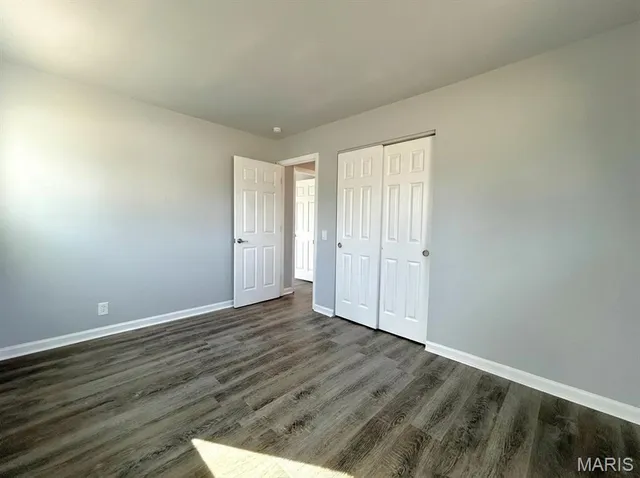 $185,000 | 670 Starlet Drive, Florissant, MO 63031