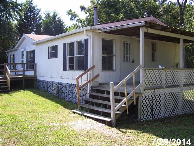 366 School Road White Bluff, TN 37187 - Photo 3 of 16 Deck