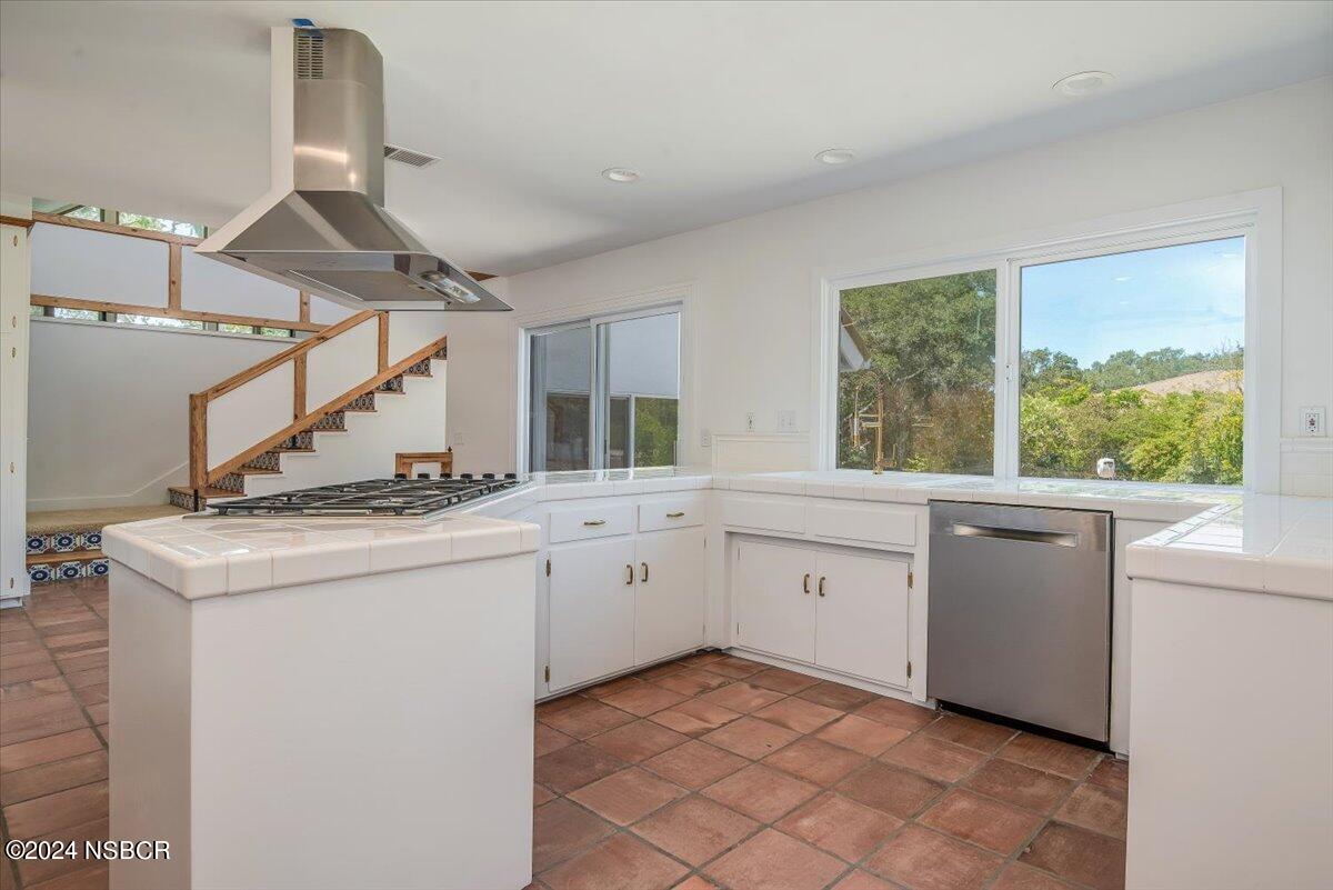 1265 Stallcup Lane Lompoc, CA 93436 - Photo 11 of 38 #8 Kitchen 2