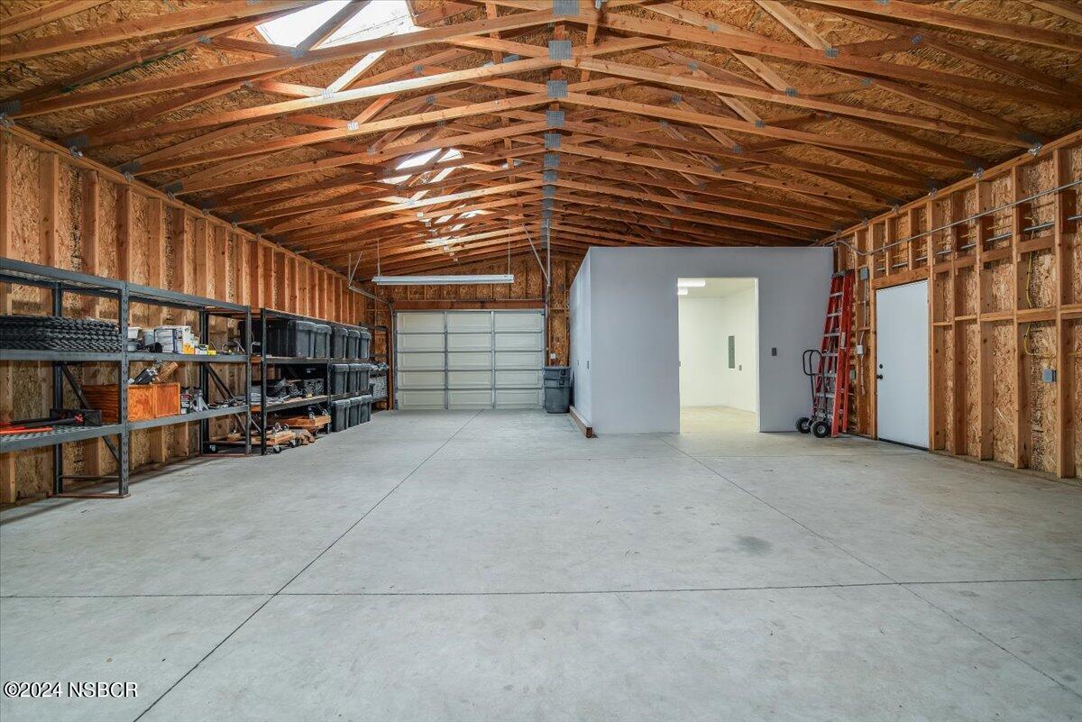 1265 Stallcup Lane Lompoc, CA 93436 - Photo 31 of 38 #21 wkshp interior