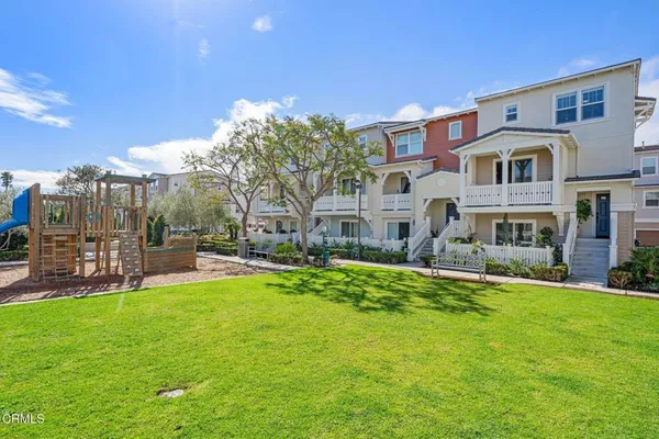 $844,000 | 3729 Islander Walk, Oxnard, CA 93035