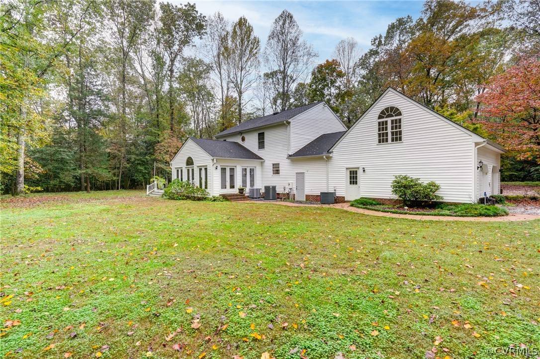 9610 Old Forge Road Providence Forge, VA 23140 - Photo 5 of 44 a house view with a garden space