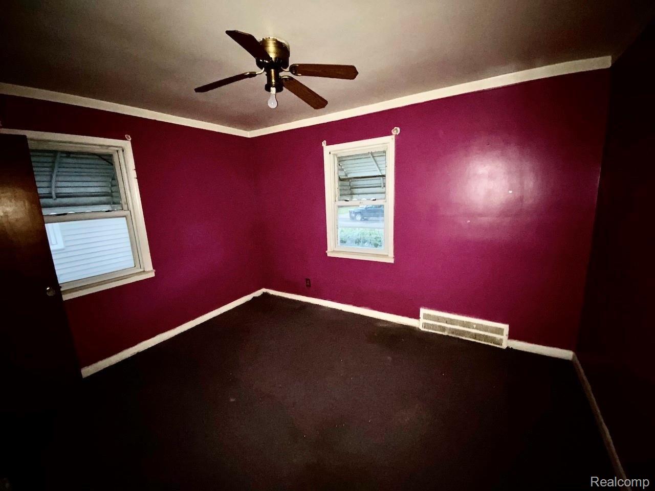6341 Rutland Street Detroit, MI 48228 - Photo 9 of 10 IMG_2551.jpeg