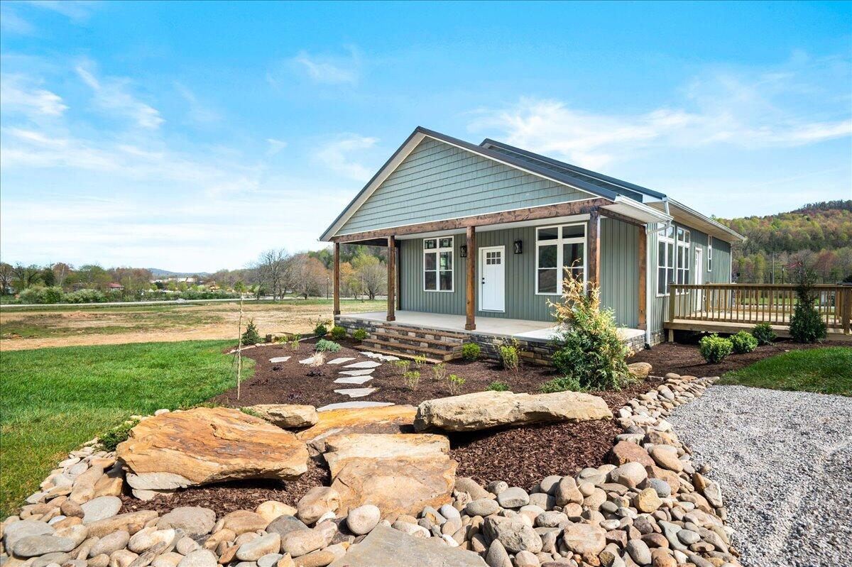 1234 Lloyd Hollow Road Corbin, KY 40701 - Photo 2 of 35 36-Front of Home