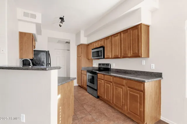 $1,850 | 5335 East Shea Boulevard, Unit 2030, Scottsdale, AZ 85254