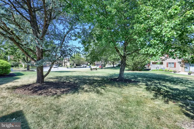 $299,999 | 402 Deerfield Drive, Unit 402, Hanover, PA 17331