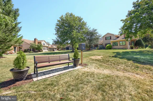 $299,999 | 402 Deerfield Drive, Unit 402, Hanover, PA 17331