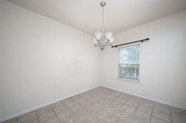 $2,500 | 19543 Otter Trail Court, Katy, TX 77449