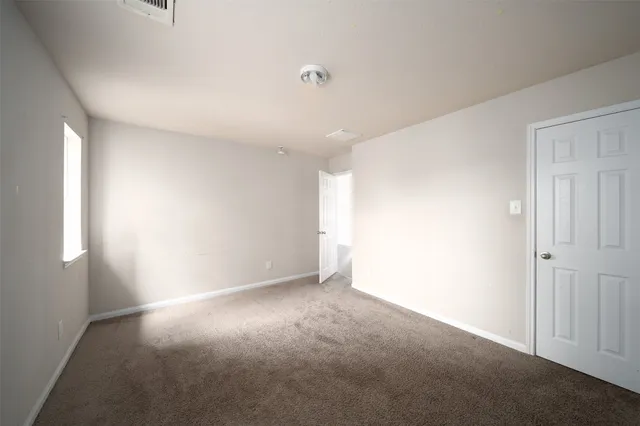 $2,500 | 19543 Otter Trail Court, Katy, TX 77449