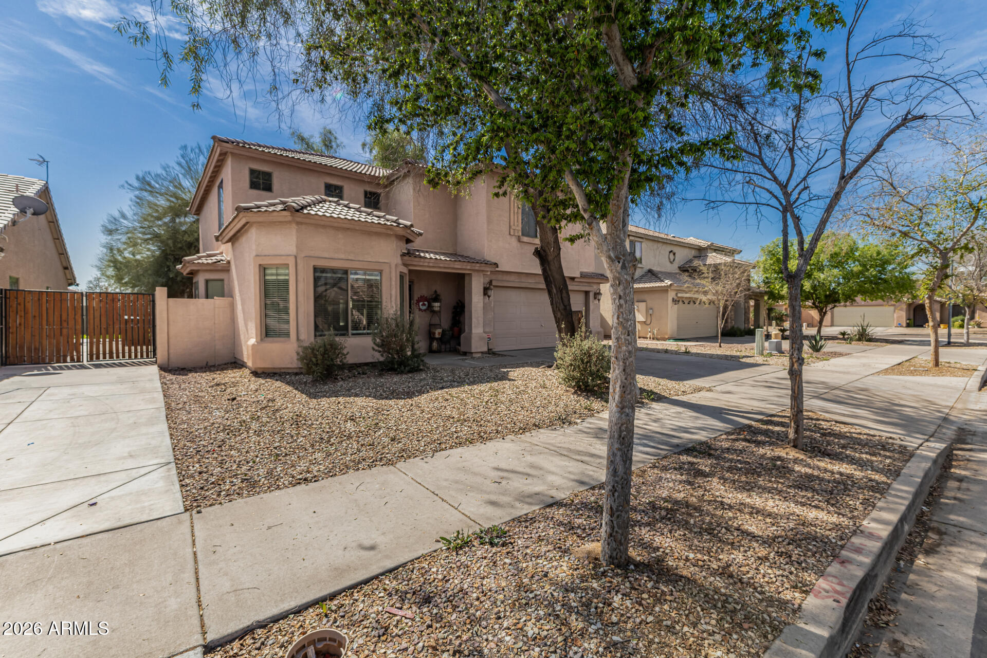 7327 West Cordes Road Phoenix, AZ 85043 - Photo 6 of 40 06 - Cordes 7327