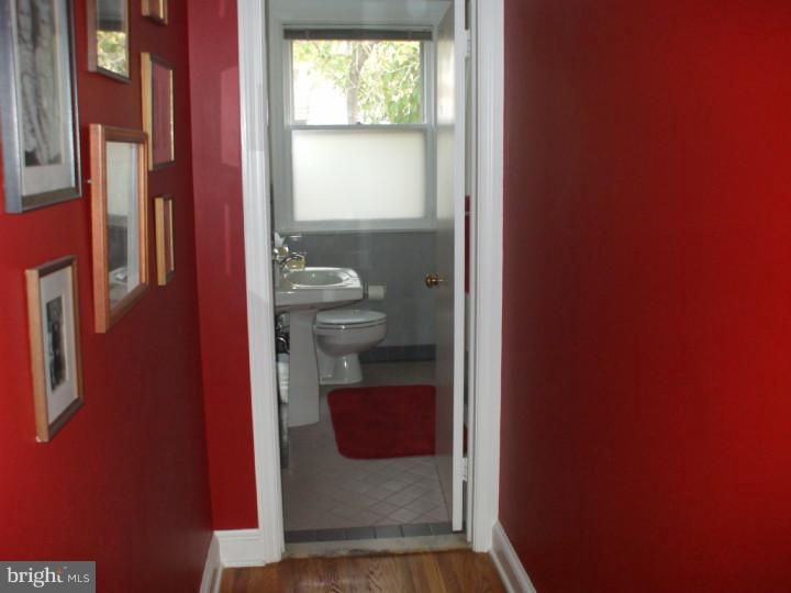 509 Williams Road Wynnewood, PA 19096 - Photo 13 of 15 Hallway