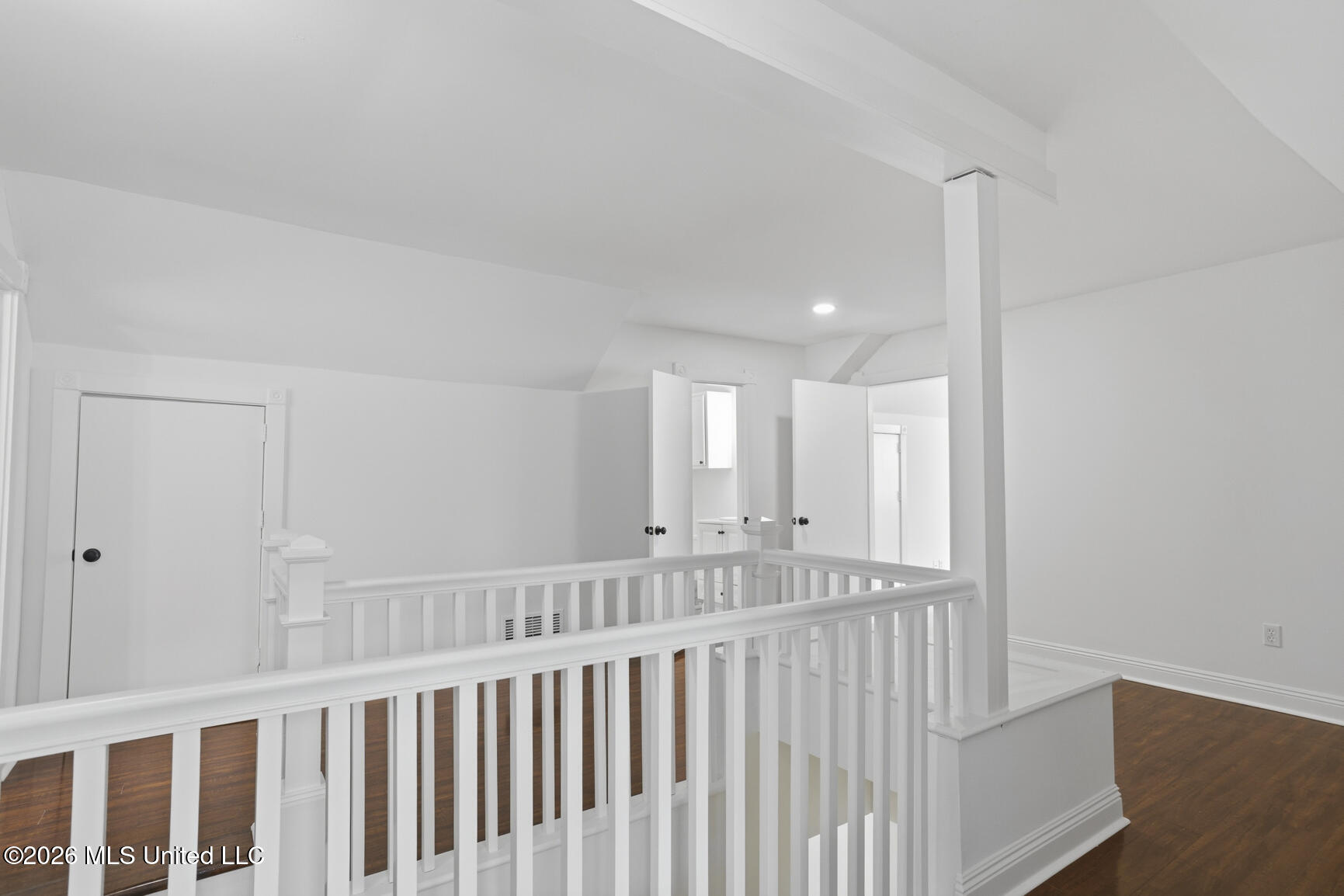 1735 Wilhurst Street Jackson, MS 39211 - Photo 20 of 28 1735 Wilhurst_jhookphotos-21