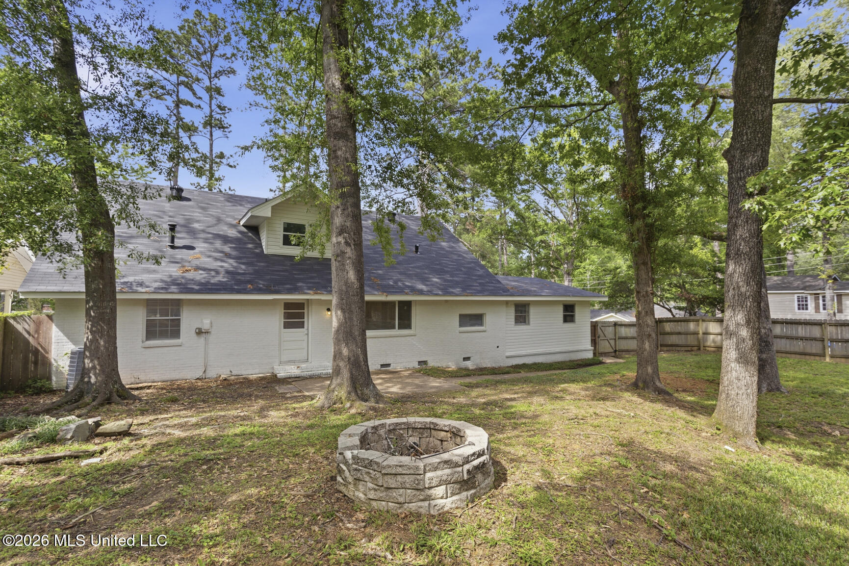 1735 Wilhurst Street Jackson, MS 39211 - Photo 27 of 28 1735 Wilhurst_jhookphotos-28