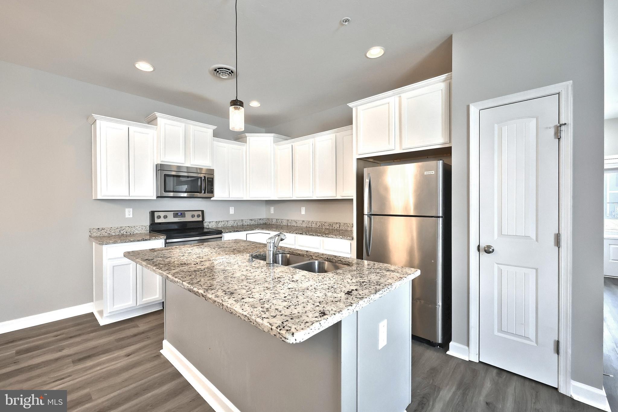 212 South Center Street Hanover, PA 17331 - Photo 22 of 36 Kitchen
