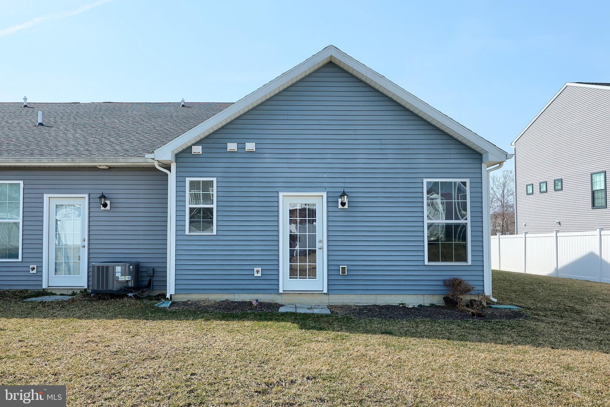 212 South Center Street Hanover, PA 17331 - Photo 8 of 36 Gallery Image 8