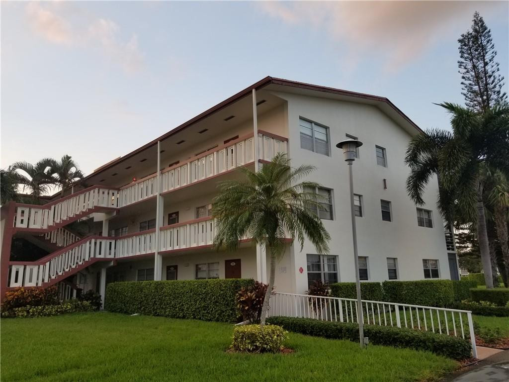346 Brighton I, Unit 346 Boca Raton, FL 33434 - Photo 36 of 39 Photo 36