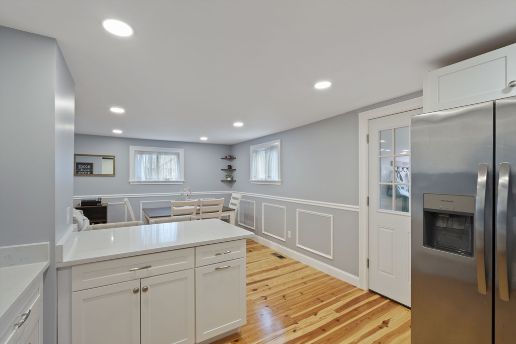 8 Rice Street Salem, MA 01970 - Photo 3 of 19 Gallery Image 3
