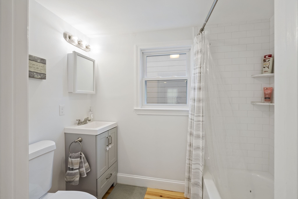 8 Rice Street Salem, MA 01970 - Photo 8 of 19 Gallery Image 8