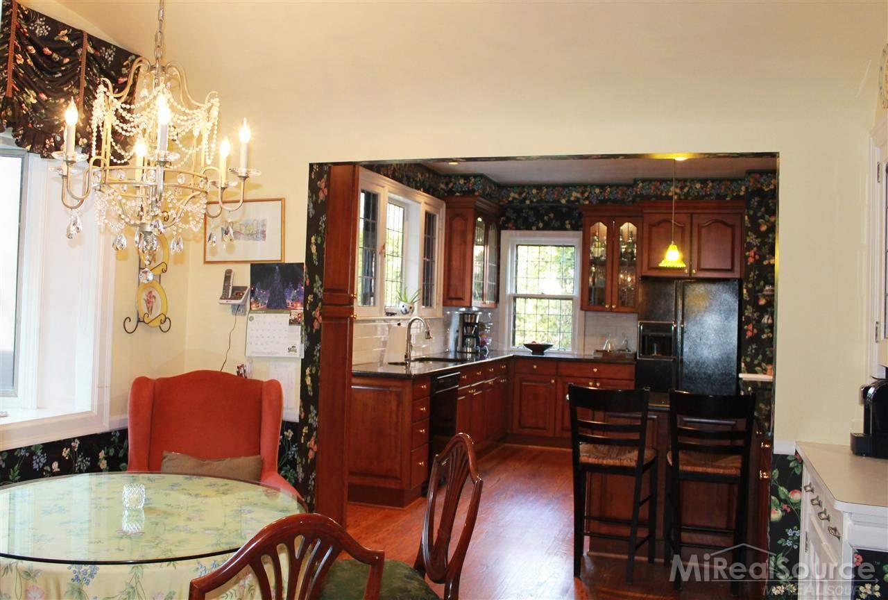 1021 Yorkshire Road Grosse Pointe Park, MI 48230 - Photo 20 of 54