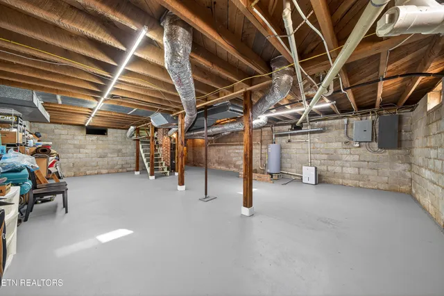 $379,900 | 6798 Cherry Creek Road, Cookeville, TN 38506