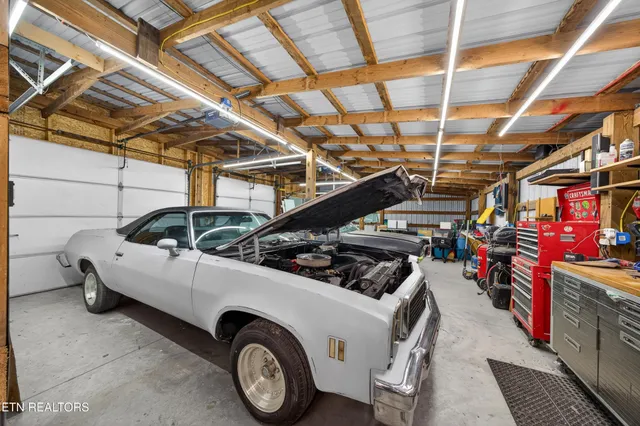 $379,900 | 6798 Cherry Creek Road, Cookeville, TN 38506