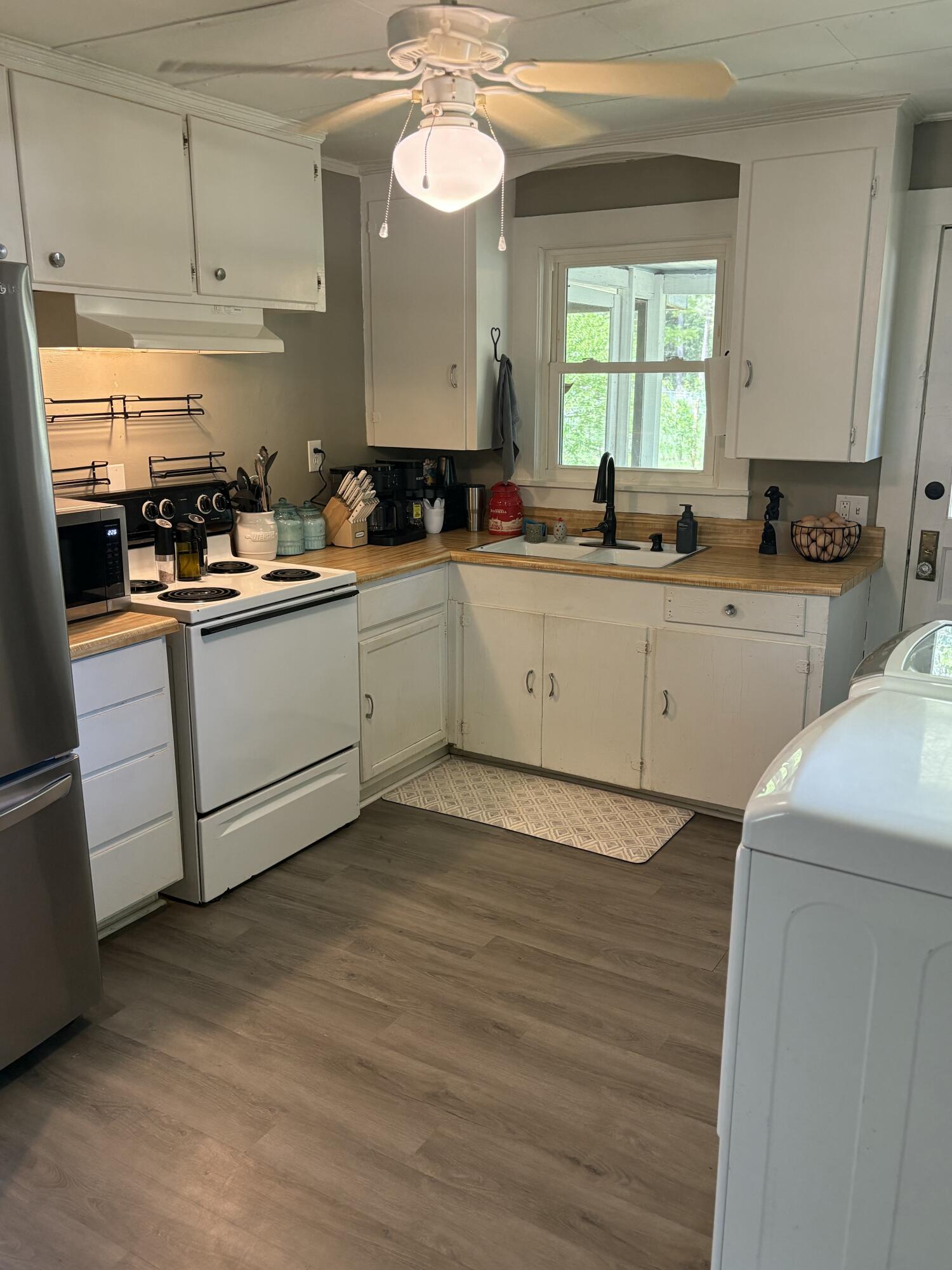 1428 Whitetown Road McCormick, SC 29835 - Photo 7 of 11 IMG_6083