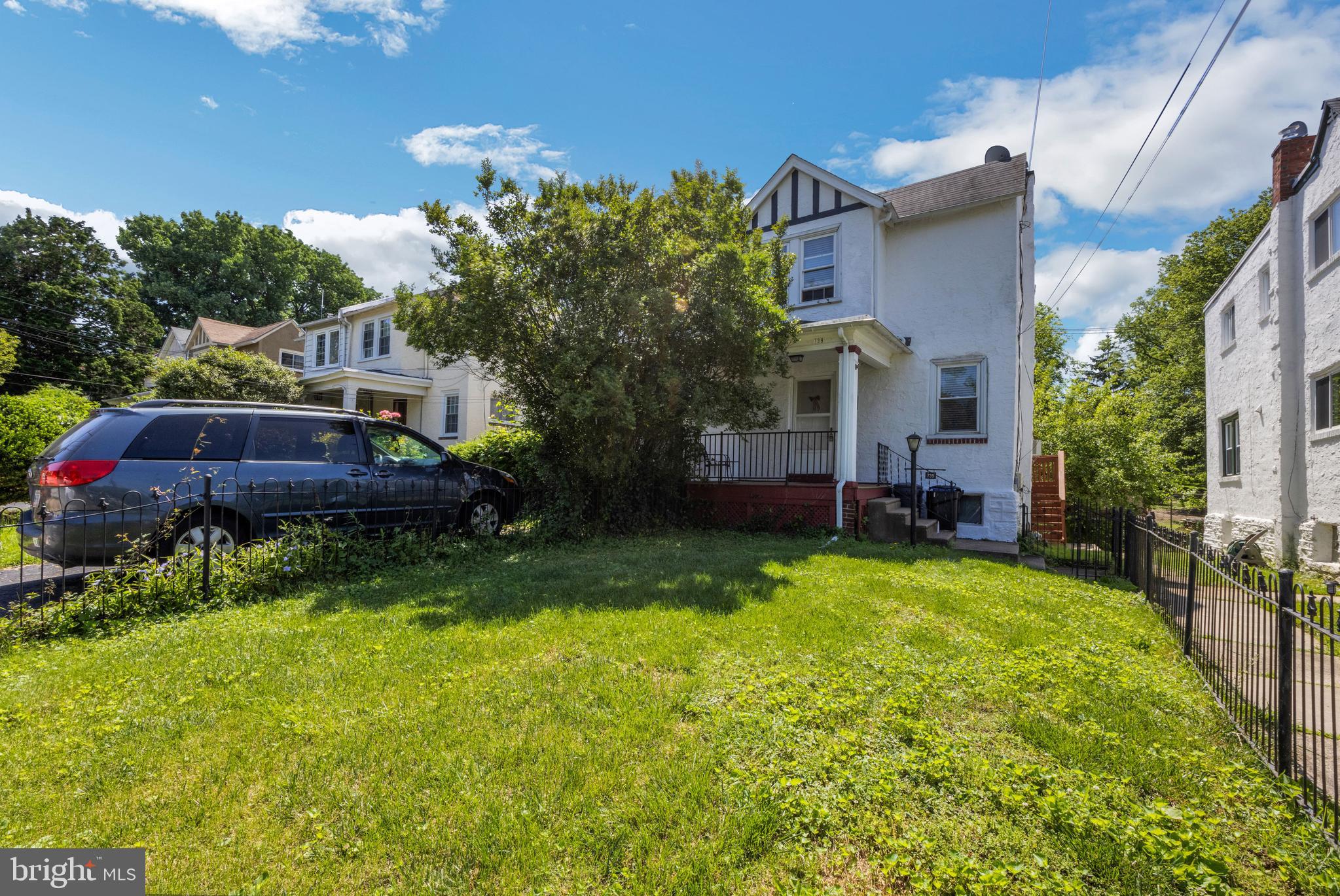 739 Humphreys Road Ardmore, PA 19003 - Photo 2 of 34 Gallery Image 2