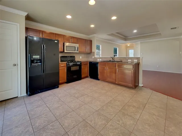 $250,000 | 250 Wolfberry Path, Buda, TX 78610