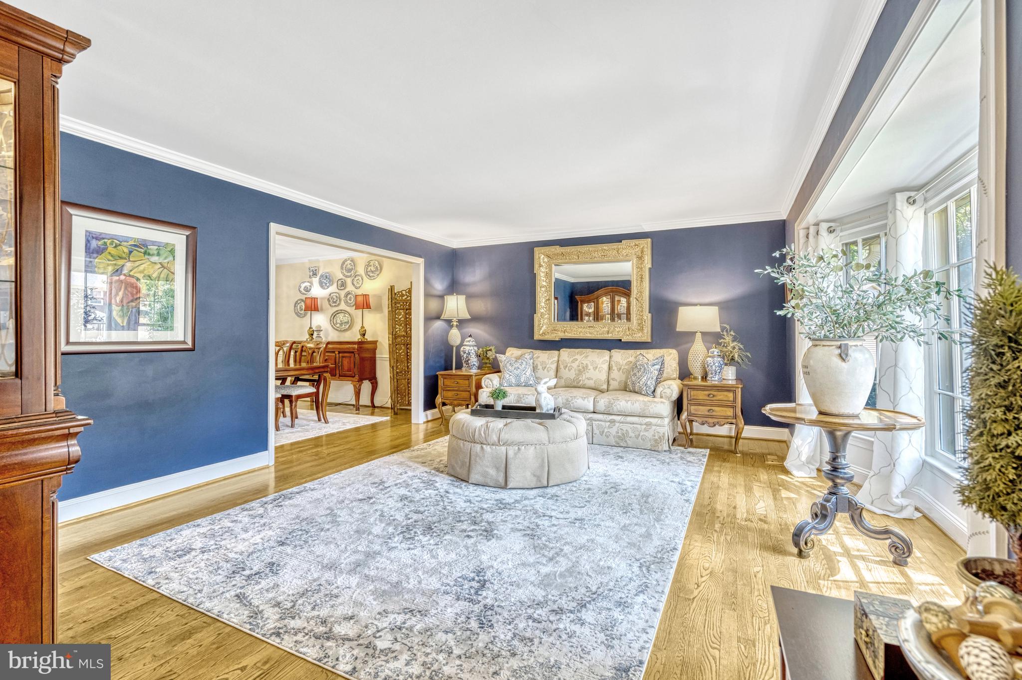 4513 Gilbertson Road Fairfax, VA 22032 - Photo 4 of 47 Elegant Formal Living Room