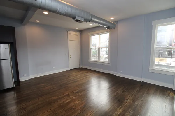 $2,300 | 1034 North Ashland Avenue, Unit 2R, Chicago, IL 60622