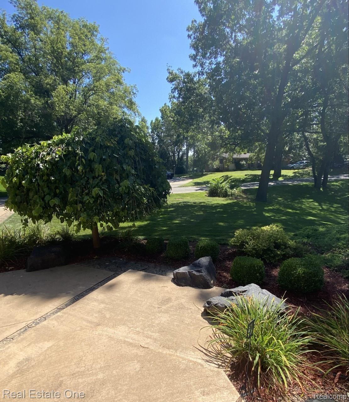 2012 Cole Road Lake Orion, MI 48362 - Photo 16 of 68 landsc 5.jpg
